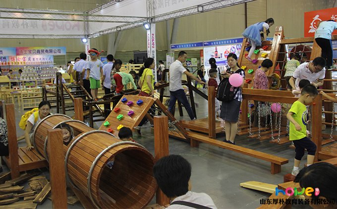 幼兒園戶外活動(dòng)的重要性