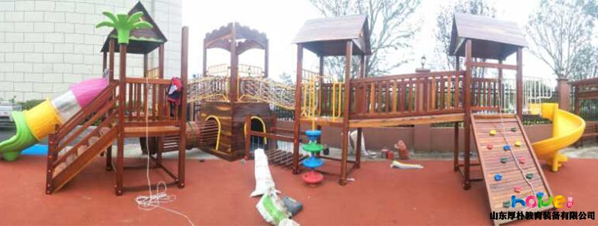 幼兒園兒童玩什么大型玩具？幼兒園木質(zhì)滑梯可以用多少年？