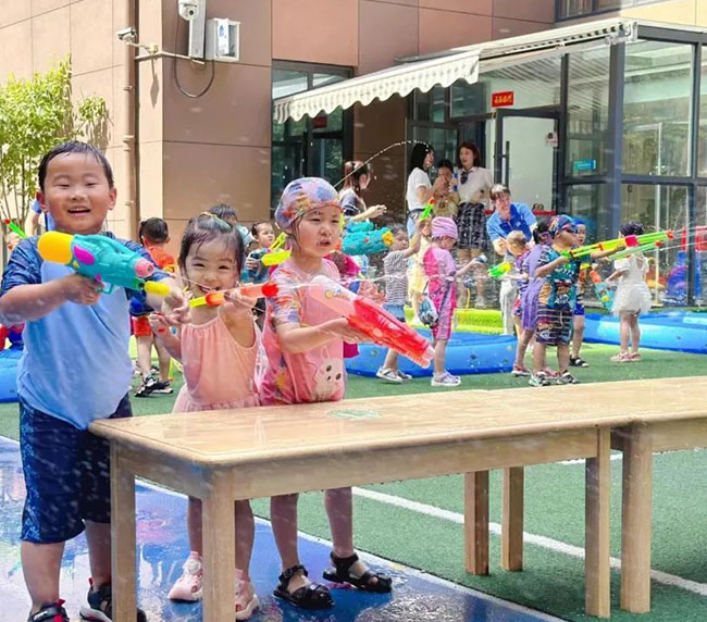 鄭州出臺兒童友好城市建設“新標準” 幼兒園和中小學周邊道路視頻監(jiān)控系統(tǒng)